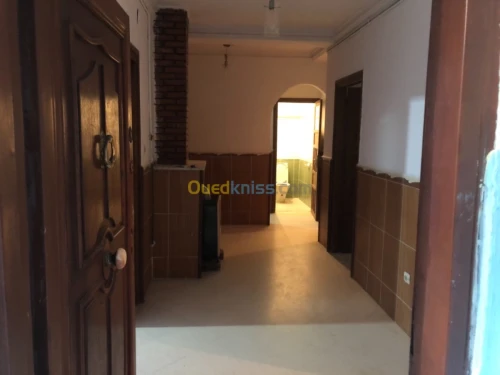 Vente Appartement F4 Alger Bordj el bahri