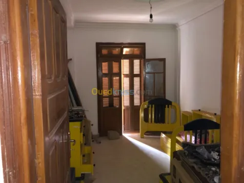Vente Appartement F4 Alger Bordj el bahri