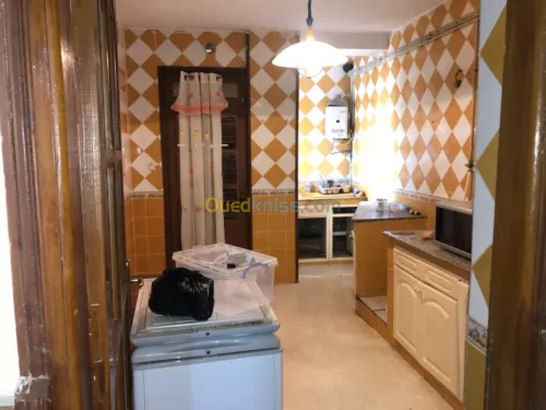 Vente Appartement F4 Alger Bordj el bahri