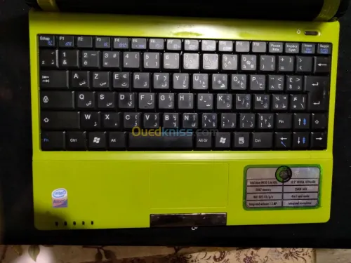 mini laptop