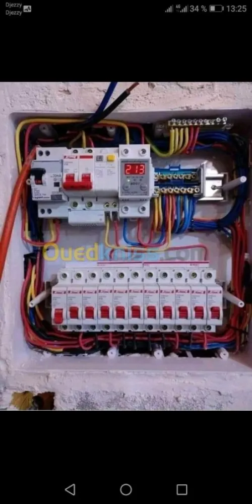 Electricien. 