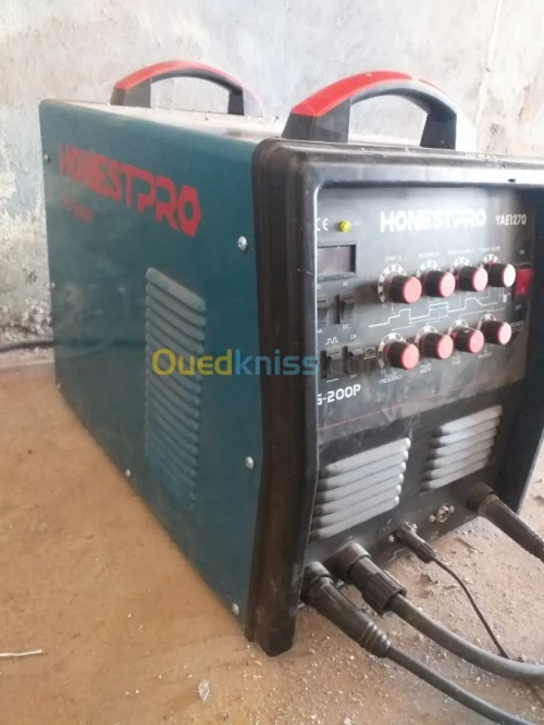 Bouteille argent et tig ac dc
