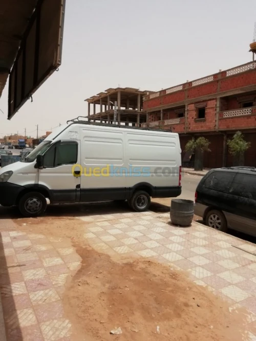 نقل عمومي للبضائع على كل المسافات