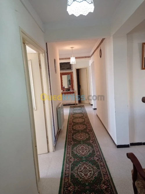 Location Appartement F3 Alger Bouzareah
