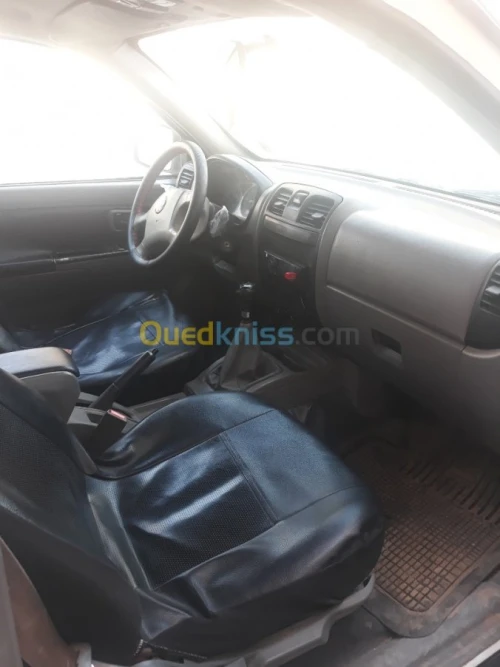 Gonow Pick up 2011 Double cabine