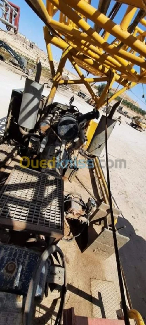 آلة حفر  Sonda  moteur V8 maz
