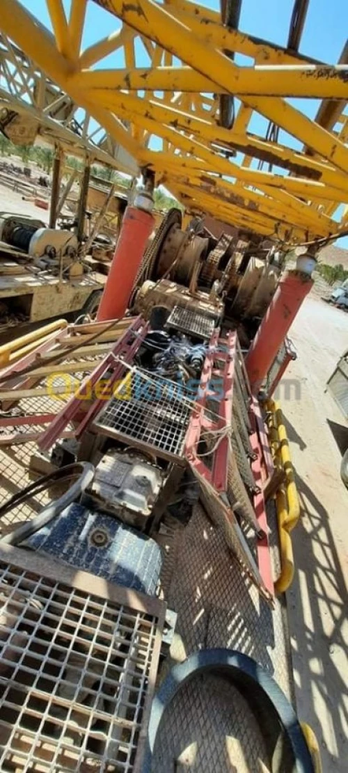 آلة حفر  Sonda  moteur V8 maz