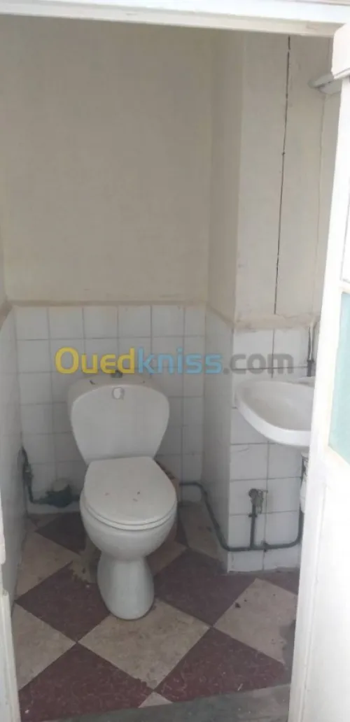 Location Local Oran Oran