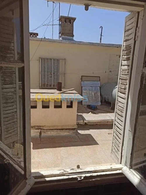 Vente Studio Medea Medea