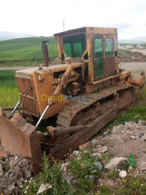 Komatsu D85 A12 