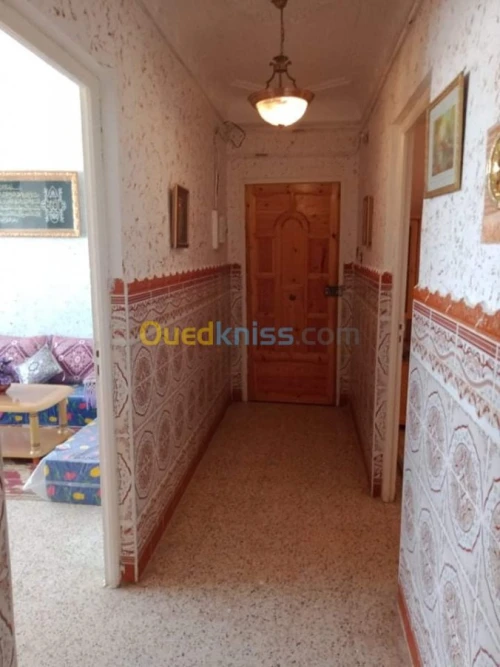 Vente Appartement F3 Ain temouchent Hassi el ghella