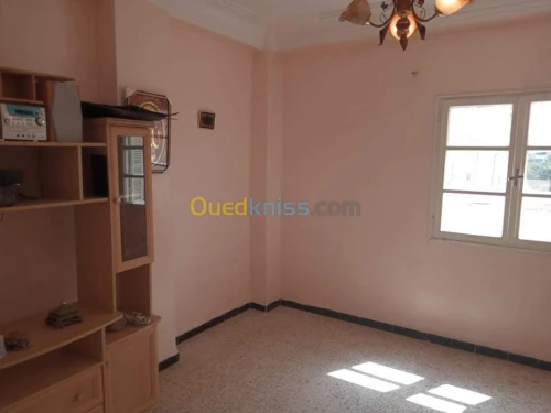 Vente Appartement F3 Ain temouchent Hassi el ghella