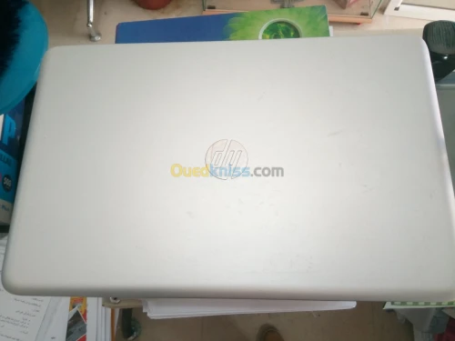 HP ENVY 17