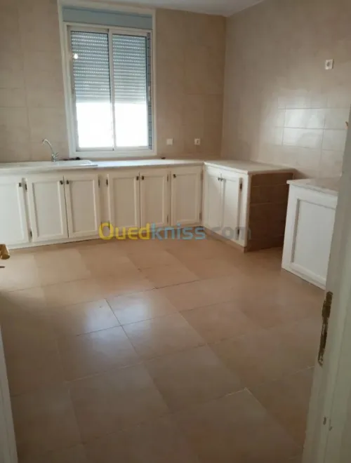 Location Appartement F3 Constantine Constantine