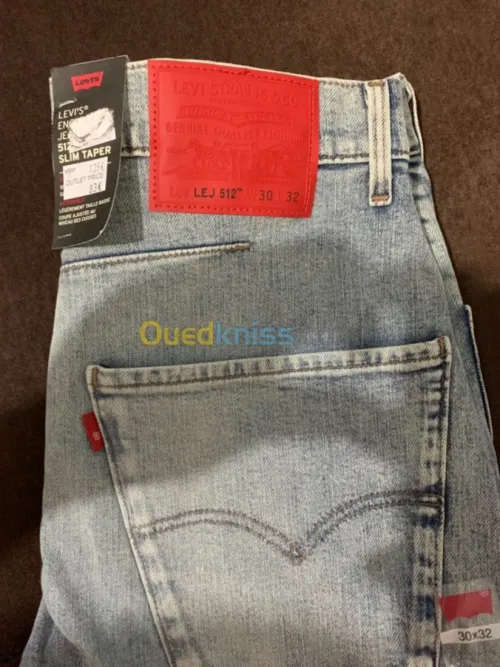 Jeans levis original( FRANCE) 2 models