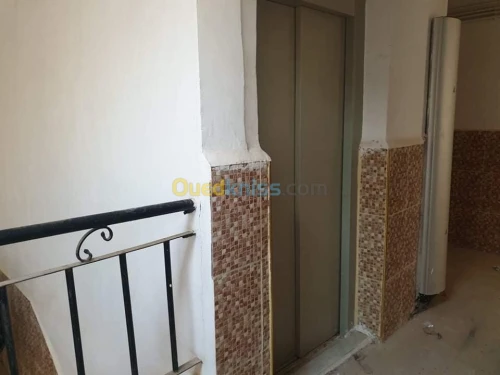 Vente Appartement F3 Alger Ain benian