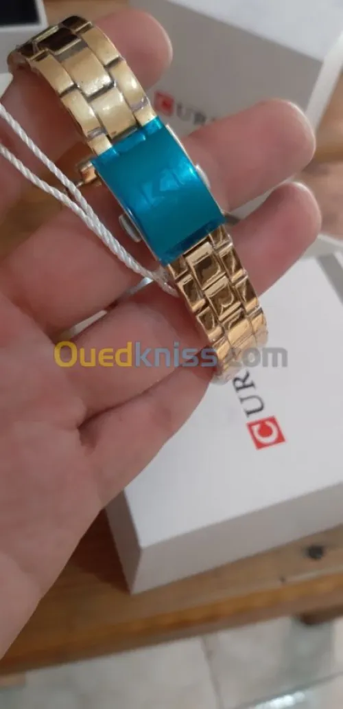 Montre original CURREN