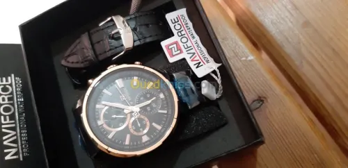 Montre original CURREN