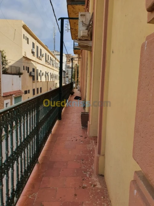 Vente Appartement F8 Tlemcen Tlemcen