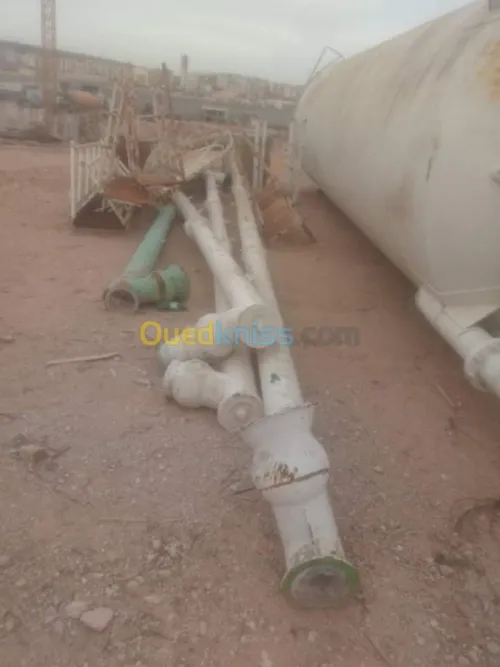 Montage/réparation centrale à béton