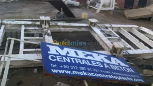 Montage/réparation centrale à béton