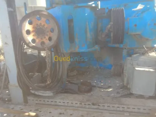 Montage/réparation centrale à béton