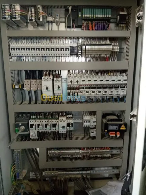 Montage/réparation centrale à béton