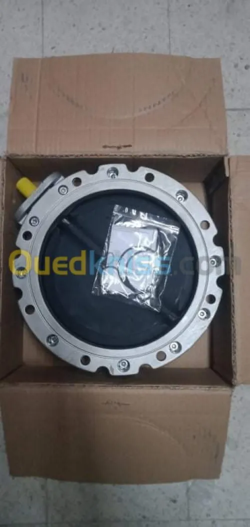 Montage/réparation centrale à béton