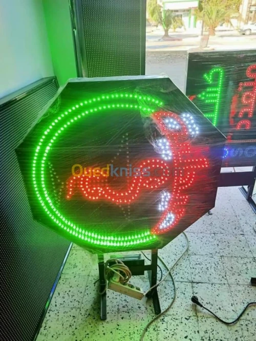 led Enseigne Fabricationpanneaux LED  