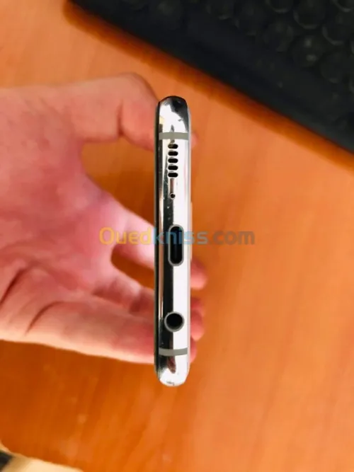 Samsung Galaxy S10e
