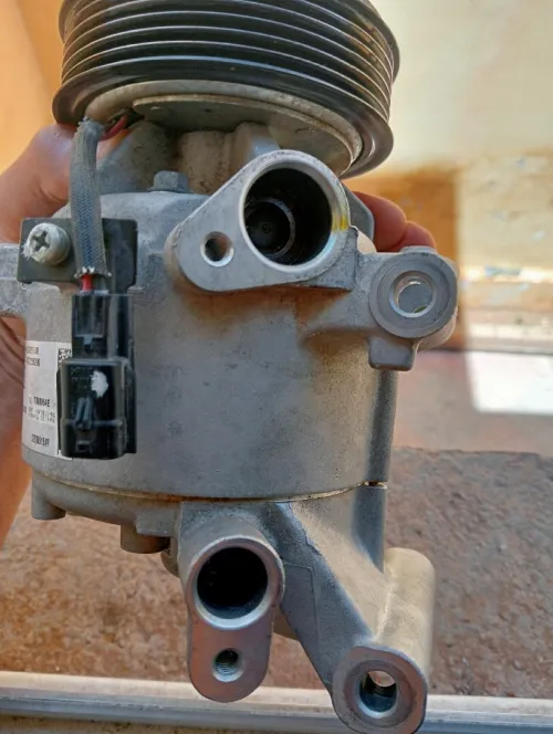Compresseur clim ducter Sandero dacia Stepway