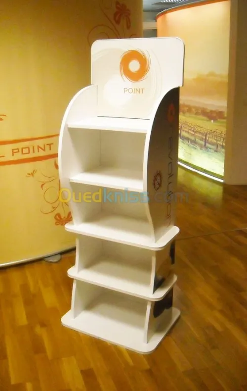 Fabrication de Présentoirs PLV 