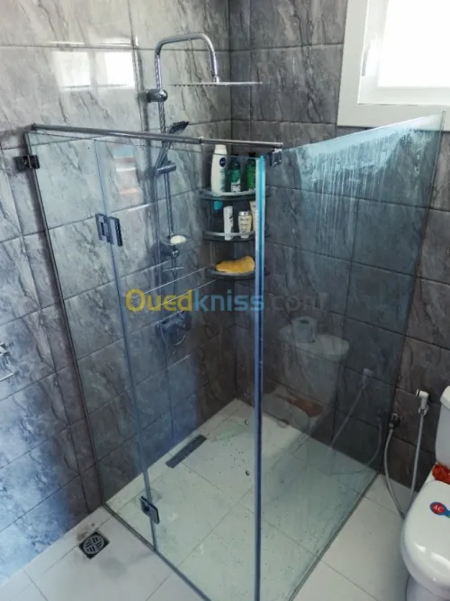 Menuisier aluminium et pvc