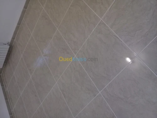 ponçage et lustrage