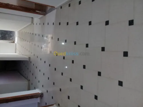 ponçage et lustrage