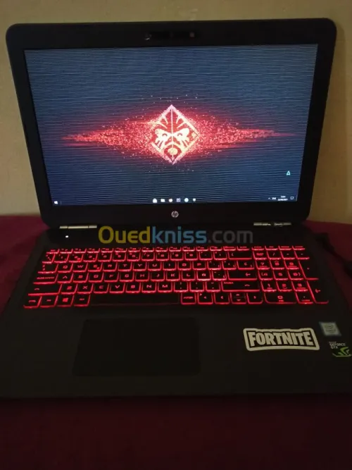 Hp Omen 15, i7-6700HQ, GTX 960M 4G.
