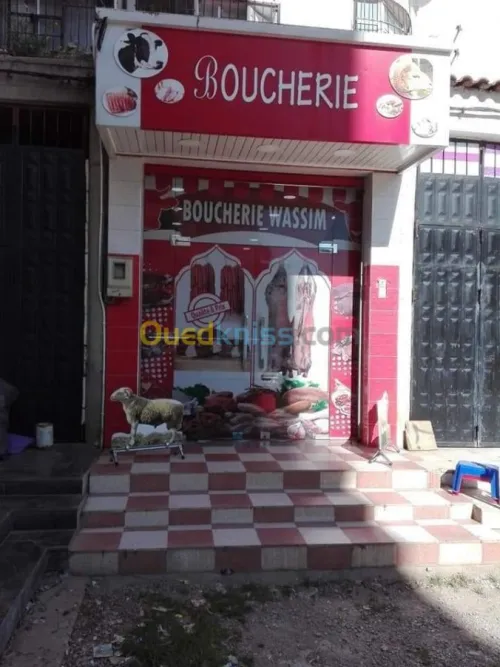  Habillage vitrine Décoration intérieur et extérieur Habillage vitrine et panneau publicit