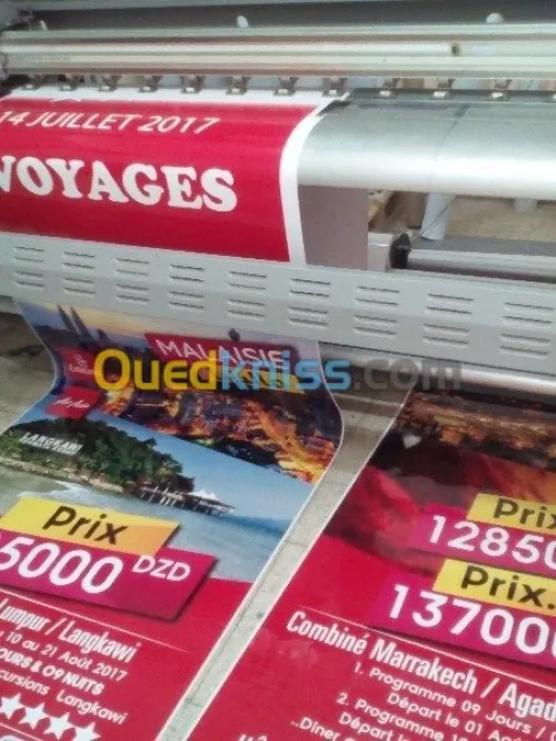  Habillage vitrine Décoration intérieur et extérieur Habillage vitrine et panneau publicit