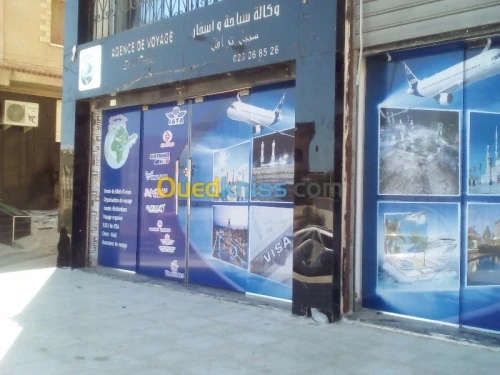  Habillage vitrine Décoration intérieur et extérieur Habillage vitrine et panneau publicit