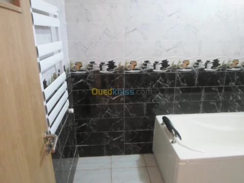 Location Appartement F5 Alger Mahelma