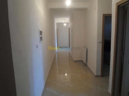 Location Appartement F5 Alger Mahelma