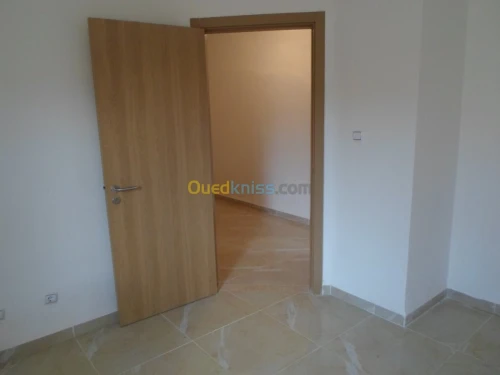 Location Appartement F5 Alger Mahelma