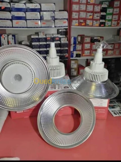 Luminaires _ projecteur_ multicolore