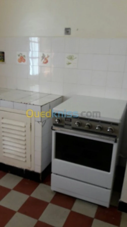 Location vacances Niveau De Villa F3 Annaba Annaba