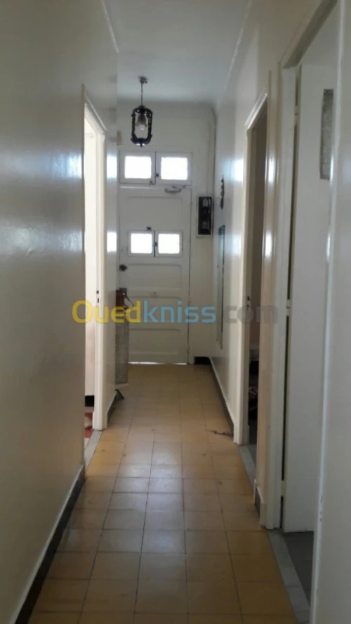 Location vacances Niveau De Villa F3 Annaba Annaba