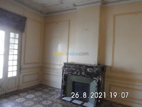 Vente Appartement F8 Oran Oran