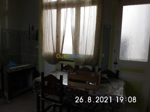 Vente Appartement F8 Oran Oran