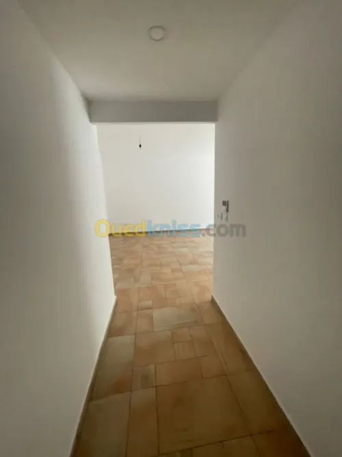 Location Appartement F3 Alger Ben aknoun