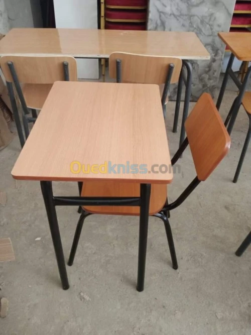 Table et chaise creche 