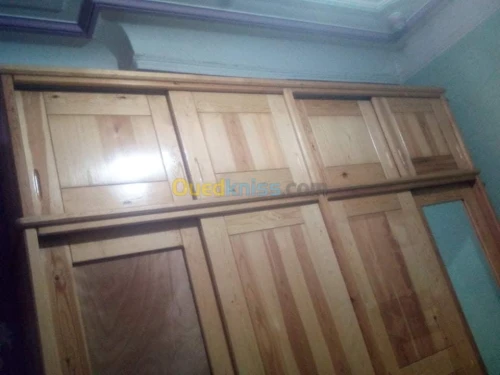 Armoire 4 portes coullissantes khzana